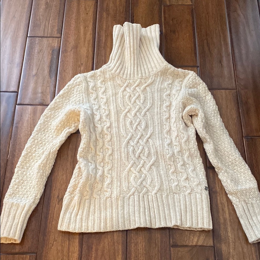 Eddie Bauer Women’s Wool Cream Cable Knit Sweater